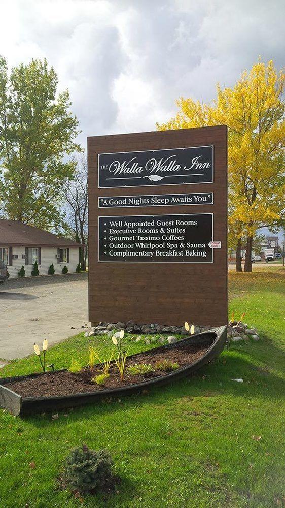 The Walla Walla Inn Rainy River 外观 照片